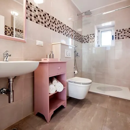Apartment Babbo Rovinj Exterior photo